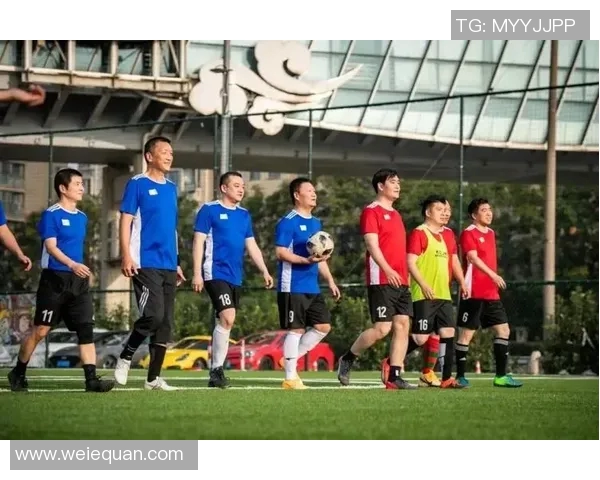 中国蓝队与乌克兰精彩对决集锦回顾，感受足球魅力与激情碰撞